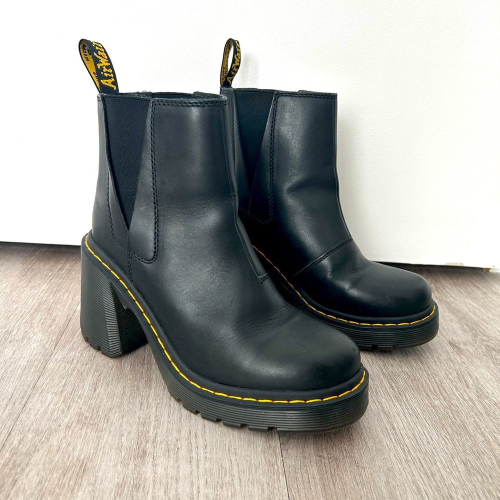 Dr. Martens Spence Leather Flared Heel Chelsea Boots